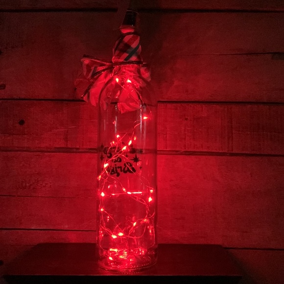 ‘Merry & Bright’ Wine Bottle Lantern - Picture 8 of 9